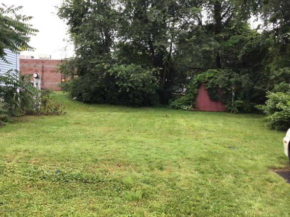 700 Davis St, Scranton, PA 18505